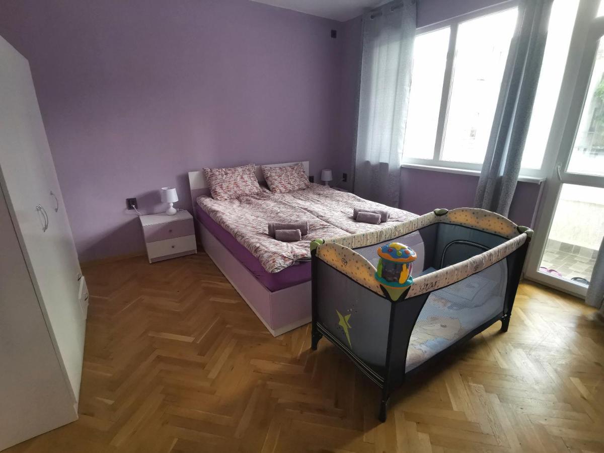 Апартамент За Нощувка, Център! Stara Zagora Exterior photo